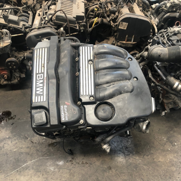BMW-E90-320-ENIGNE-N46B20 BMW N46 320i 120i E90 2.0 Petrol Engine (N46B20) - Image 1