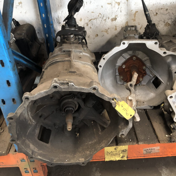 MITSUBISHI-4M40-2.8-DIESEL-4X2-MANUAL-GEARBOX (1) Mitsubishi 4m40 2.8 diesel 4×2 manual gearbox - Image 1