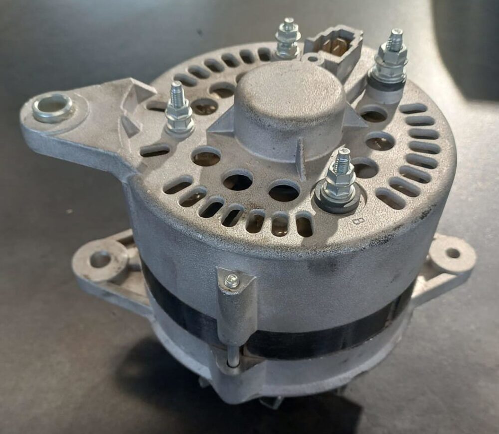 Toyota-Hilux_Hiace-3Y_4Y-Brand-New-Alternator2-1000x870 Toyota Hilux/Hiace Brand New Alternator (3Y/4Y) - Image 1