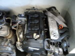 Volkswagen Golf 5 2.0 FSi Petrol Engine (BLR) - Image 5