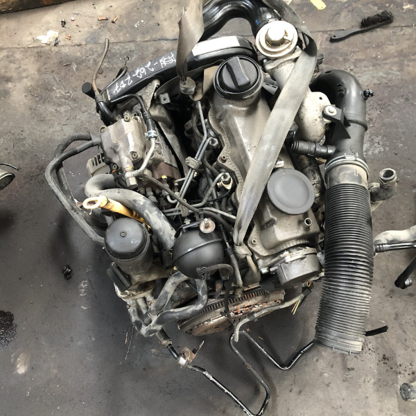 VW-GOLF-POLO-ASV-1.9-TDI-DIESEL-ENGINE Volkswagen engine golf/polo 1.9 tdi (asv) - Image 1